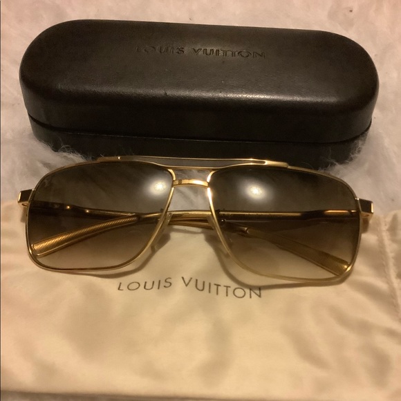 Louis Vuitton Aviator Sunglasses - Picture 6 of 7